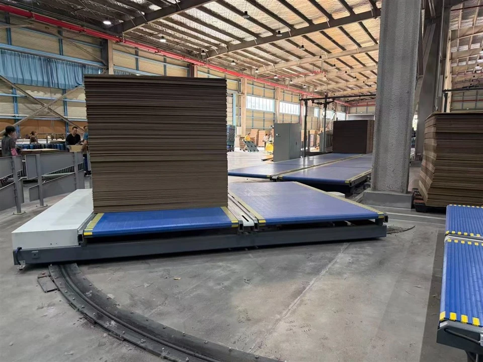 Turnable Conveyor For Corrugated Cardboard 90 Degrees factory